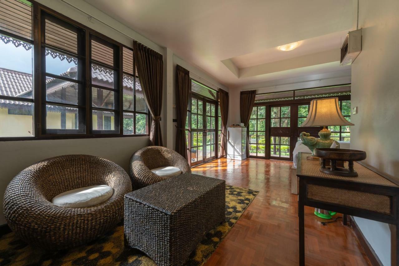 Doi Inthanon Riverside Resort Chom Thong Buitenkant foto